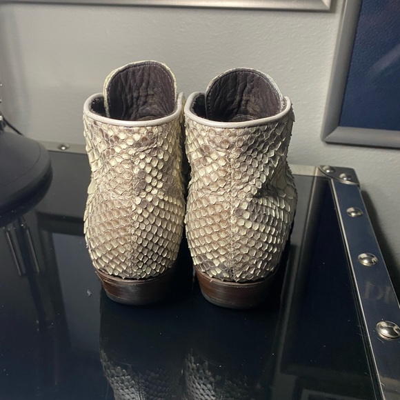 Allen’s Boots Lace-up Python Skinned Ankle Boots - Picture 3 of 8